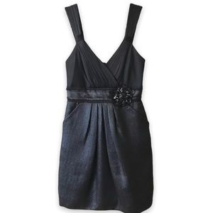 BCBG Short Cocktail Dress Black Silver Jacquard Bubble Hem Skirt Empire Waist